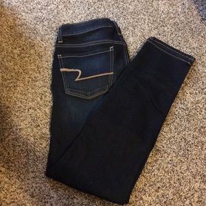 American Eagle skinny jeans